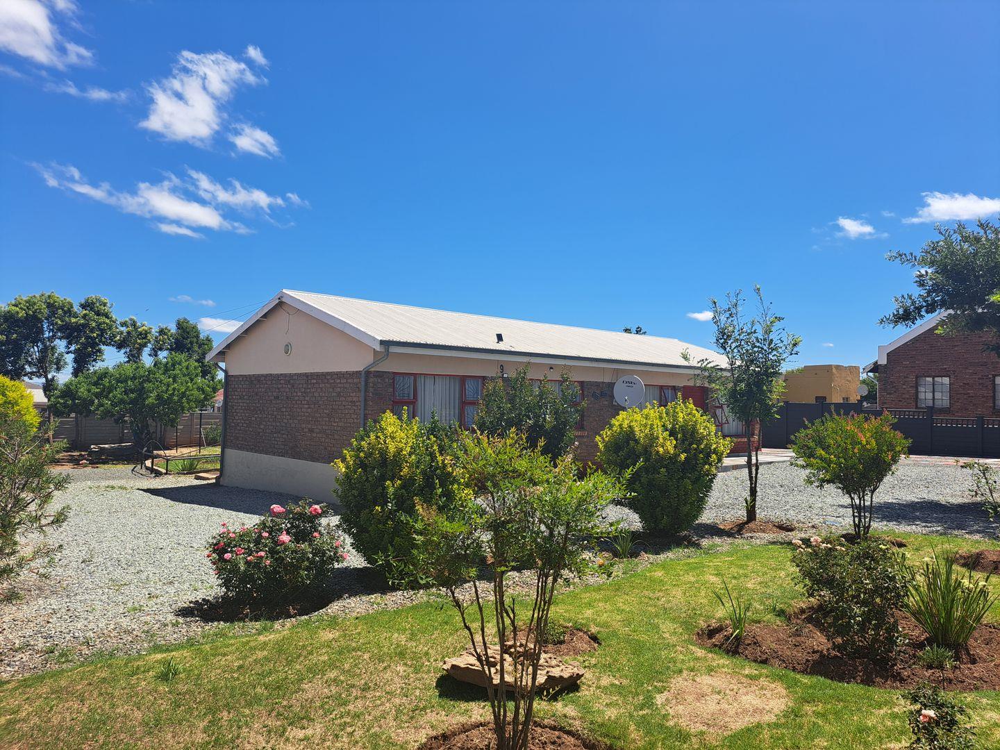 Madeira Park Property Property and houses for sale in Madeira Park