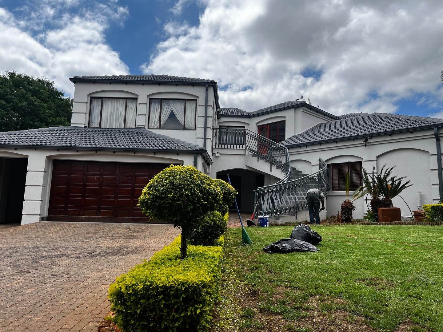 4 Bedroom House to rent in Woodhill Golf Estate P24113800984