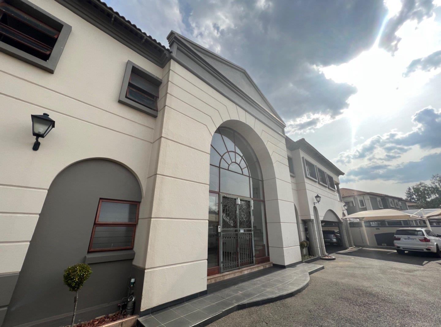 Lakefield Property Commercial property to rent in Lakefield