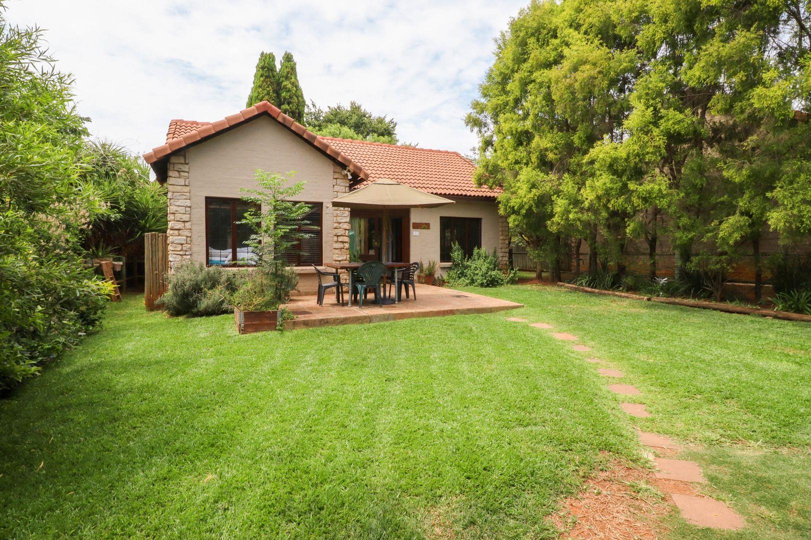 2 Bedroom Townhouse for sale in The Coves 32 THe Coves, 32 32 Olive