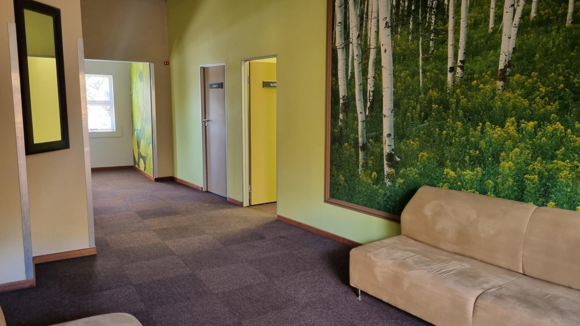 Commercial property to rent in Montana 235 Montana Avenue P24113803988