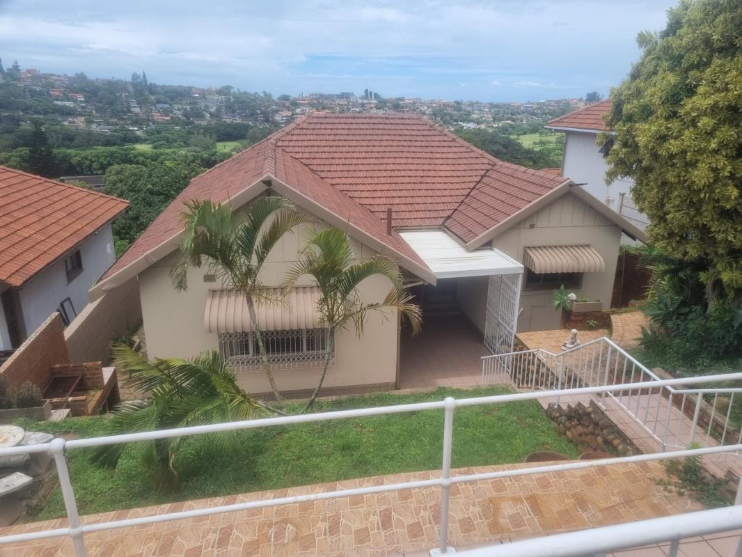 4 Bedroom House for sale in Bluff P24113805035