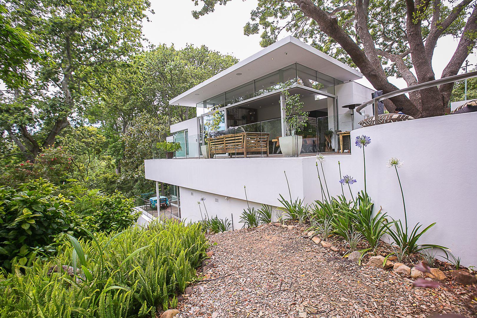 Property Property and houses to rent in