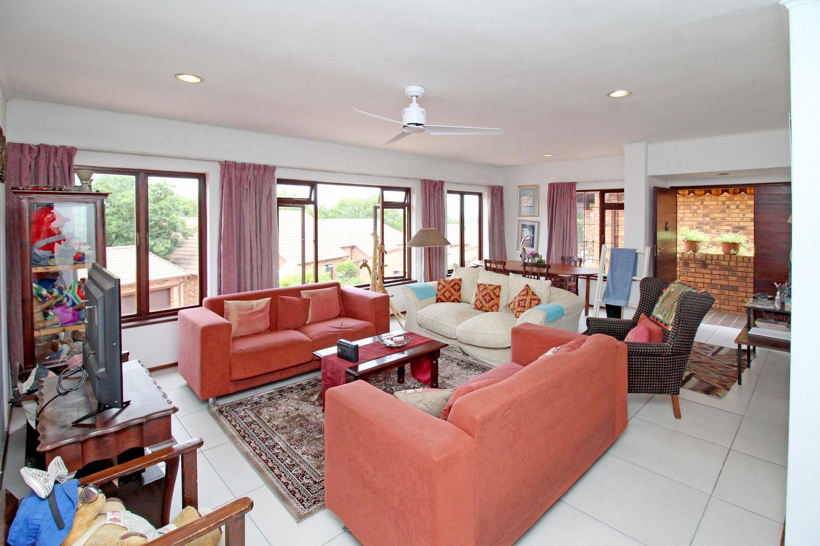 2 Bedroom House for sale in Lonehill 2024 Highbrook, 1 Crestwood