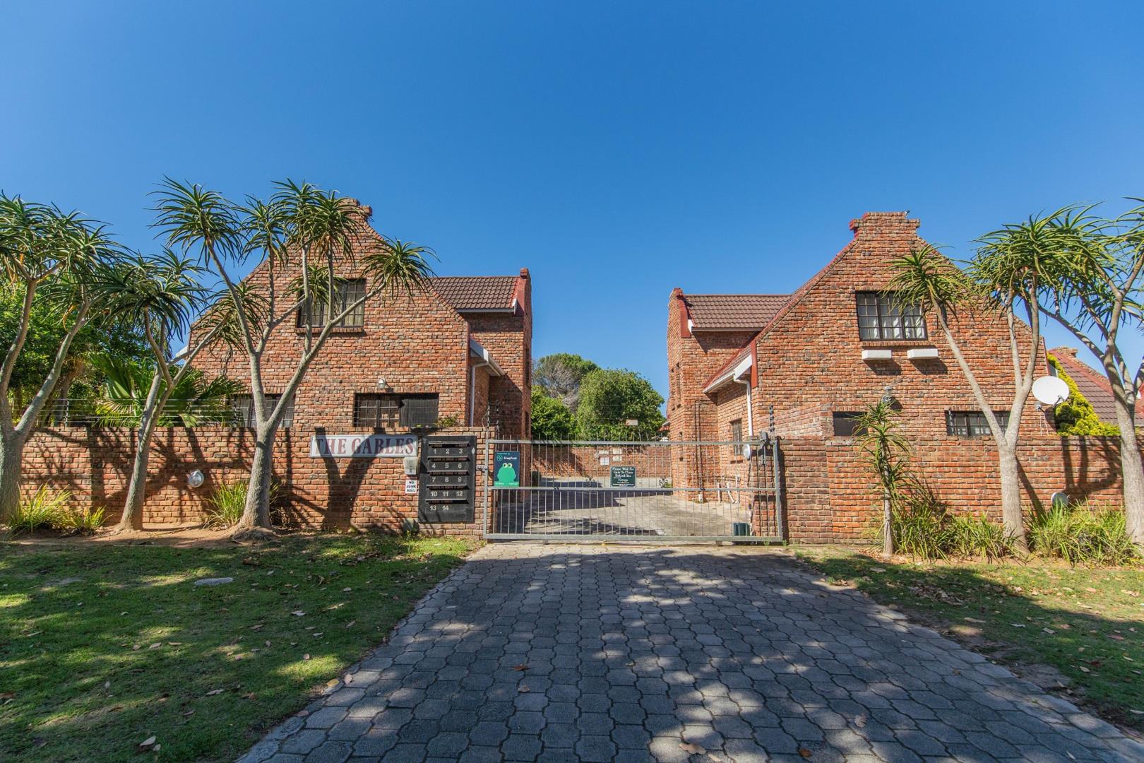 Broadwood Property Townhouses for sale in Broadwood