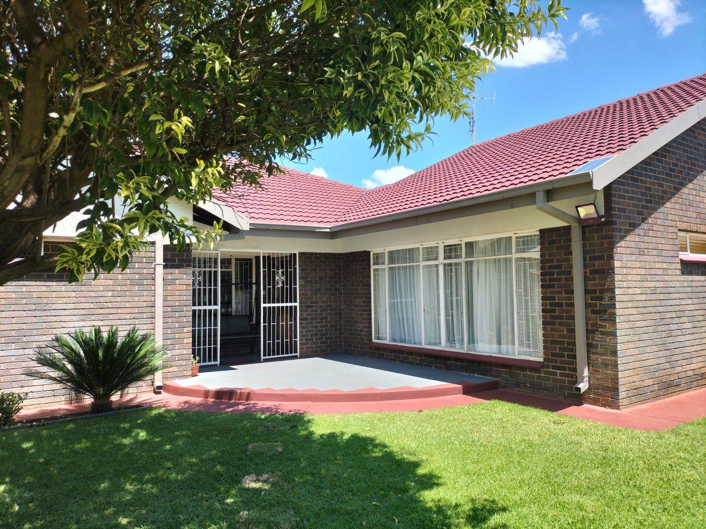 Potchefstroom Central Property Property and houses to rent in