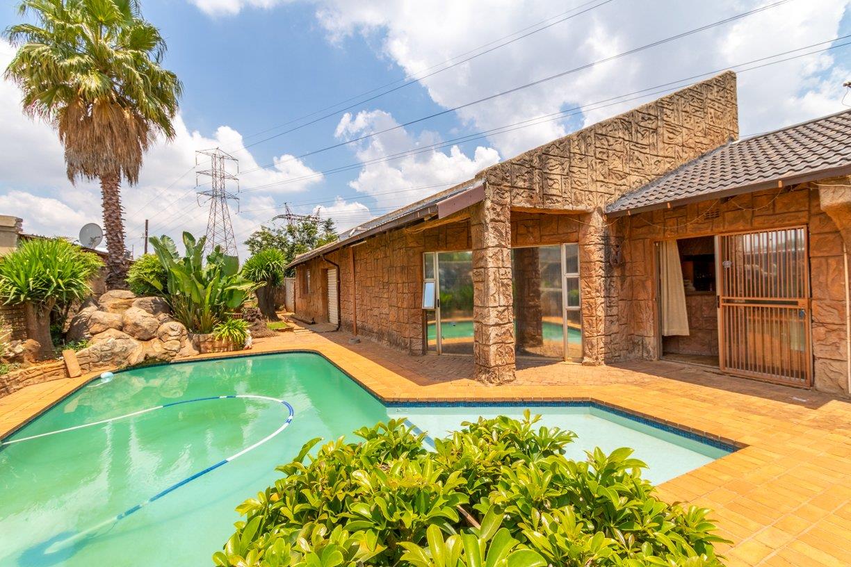 Dersley Property Houses for sale in Dersley Page 2