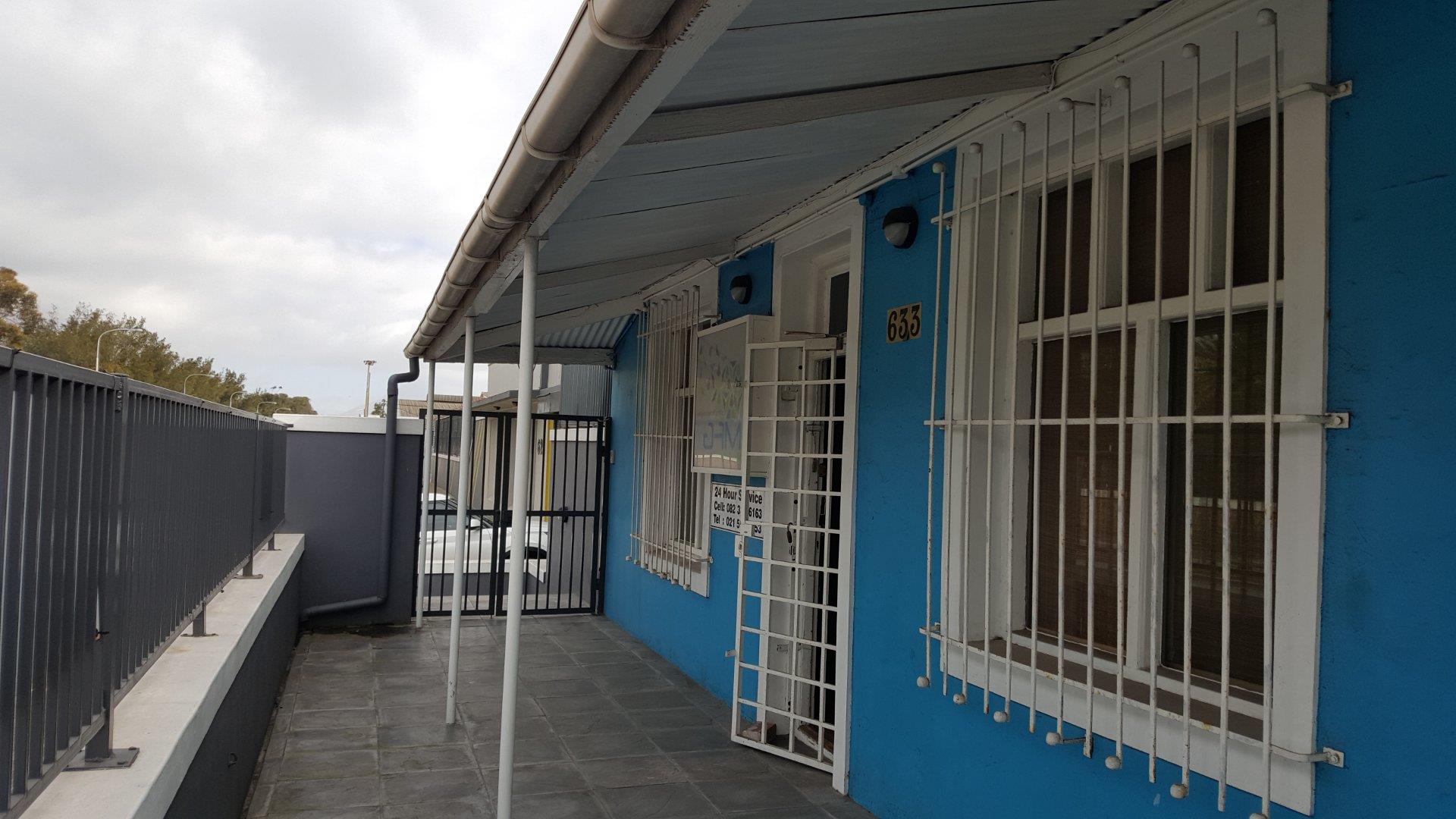 Commercial property to rent in Maitland 615 Voortrekker Road P24