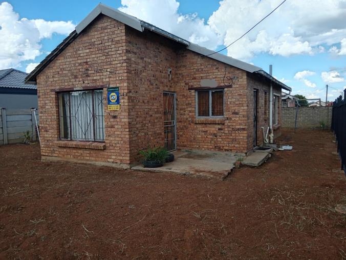 3 Bedroom House for Sale in Grasslands
