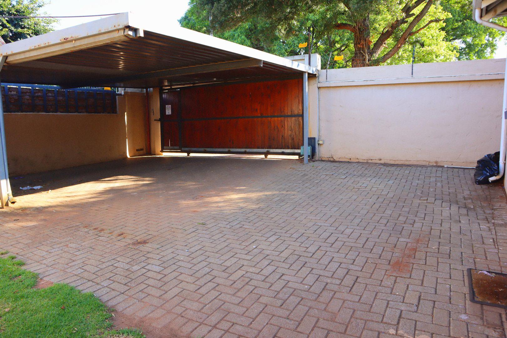 1 Bedroom House to rent in Westdene P24113815614