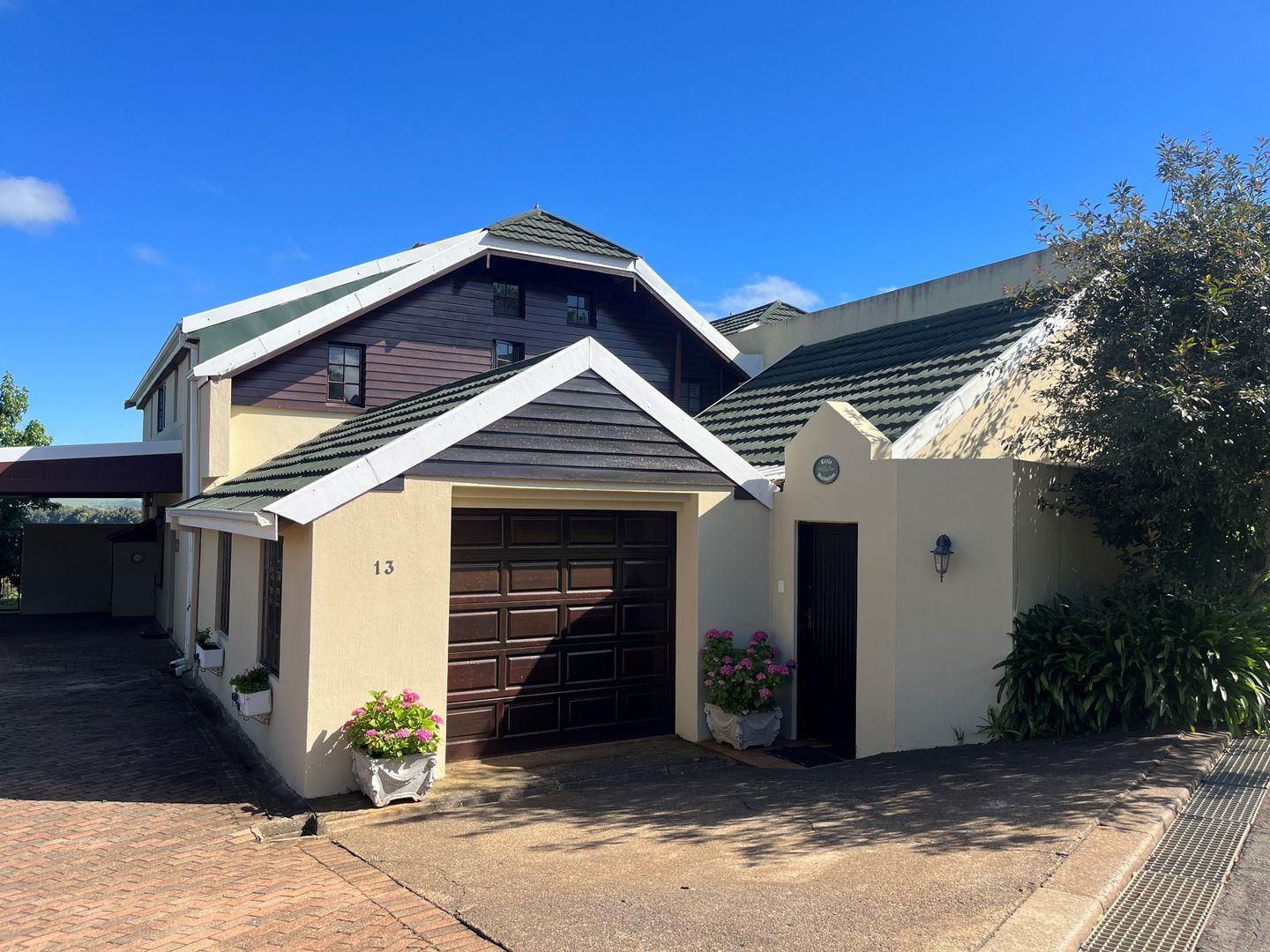 5 Bedroom Apartment / flat for sale in Underberg 5 Ss Mountainairs