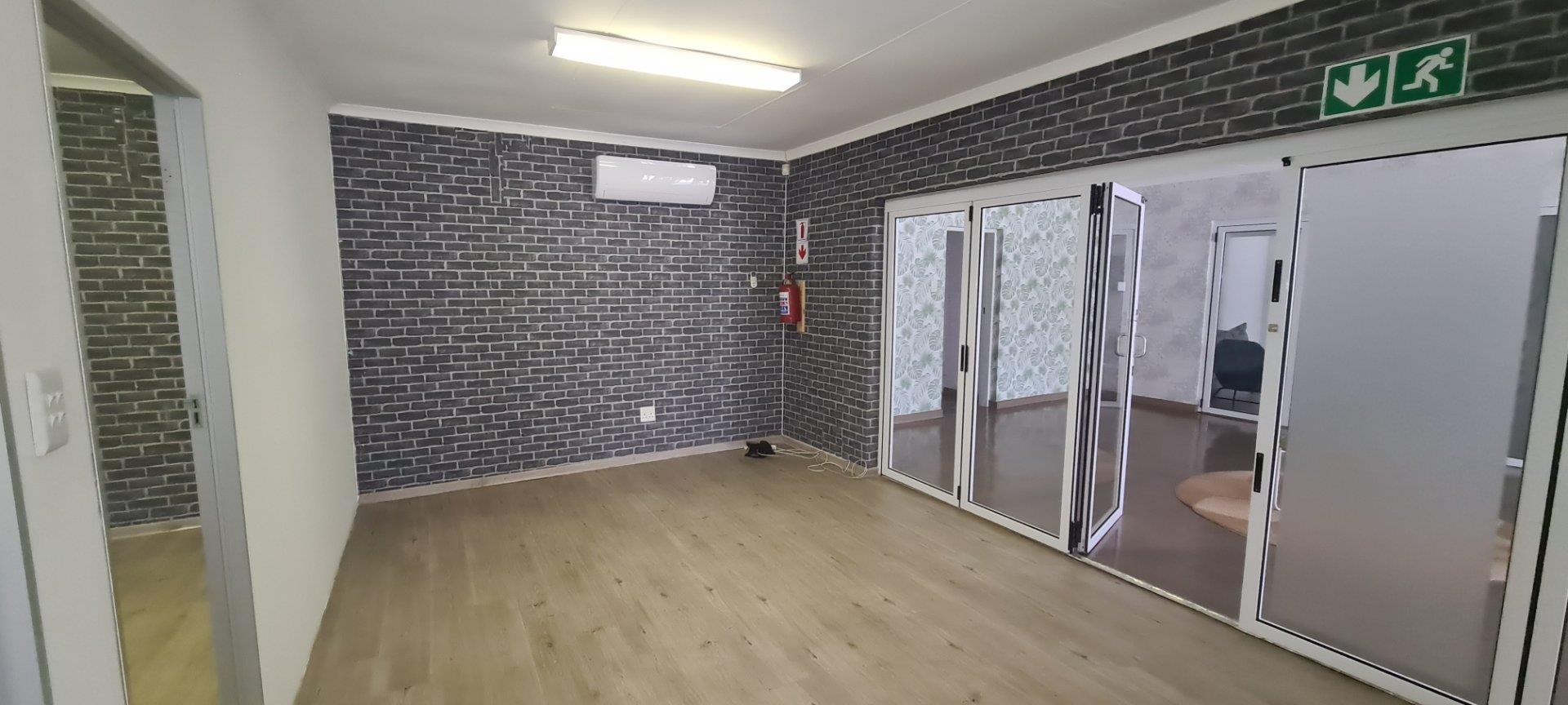 Commercial property to rent in Randpark Ridge 226 Dale Lace Avenue