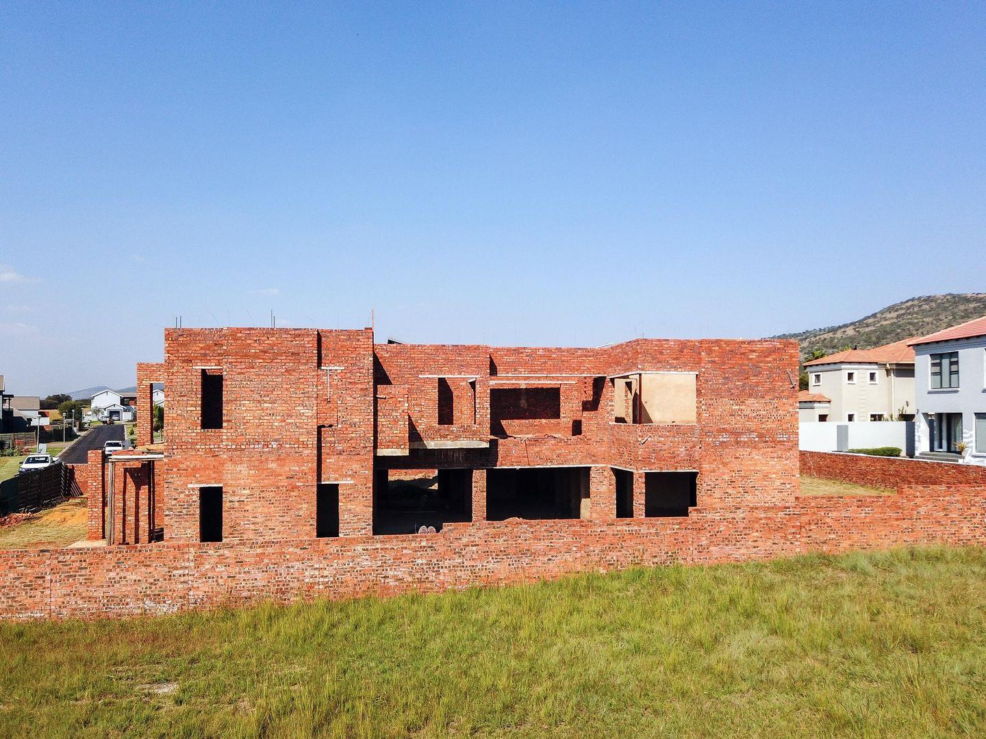 7 Bedroom House for sale in Xanadu P24112613332