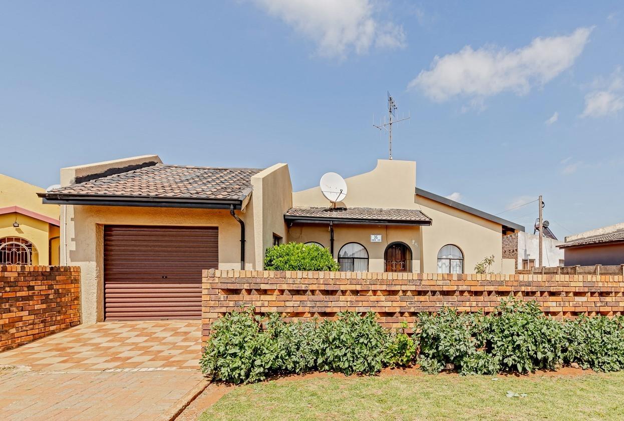 5 Bedroom House for sale in Ennerdale P24114512807