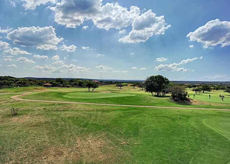 Pebble Rock Golf Village Property Property and houses for sale in