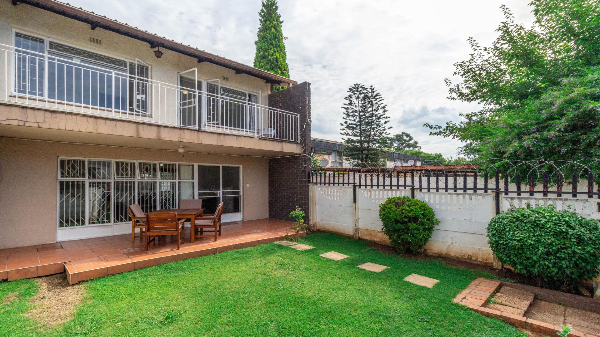 Windsor West Property Townhouses for sale in Windsor West