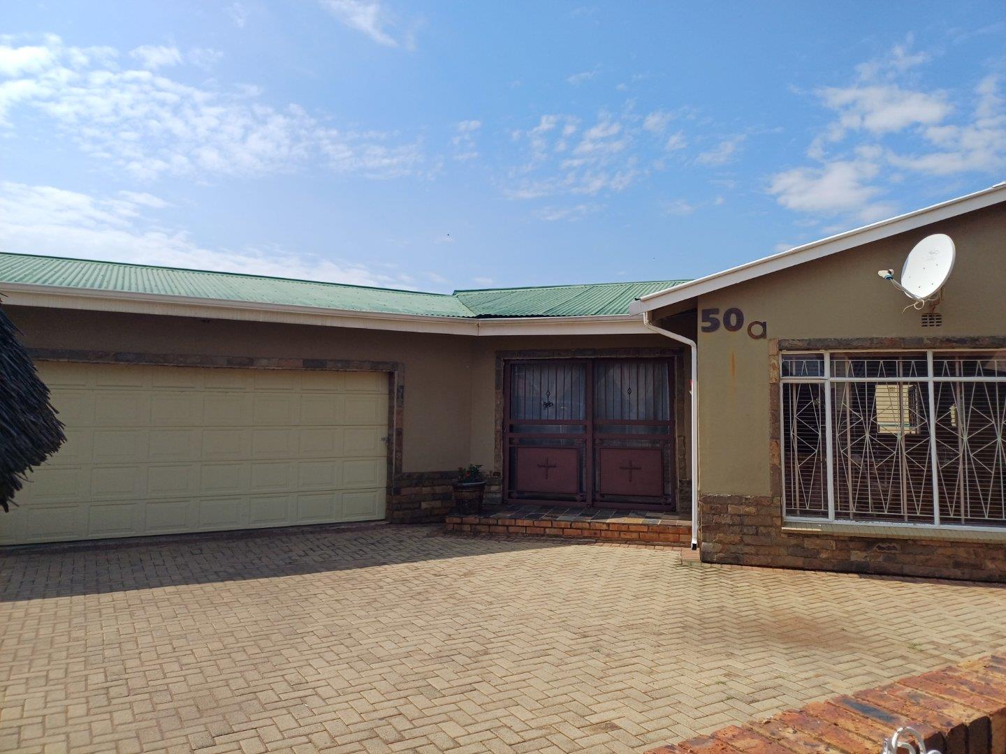 Heidelberg Central Property Property and houses for sale in