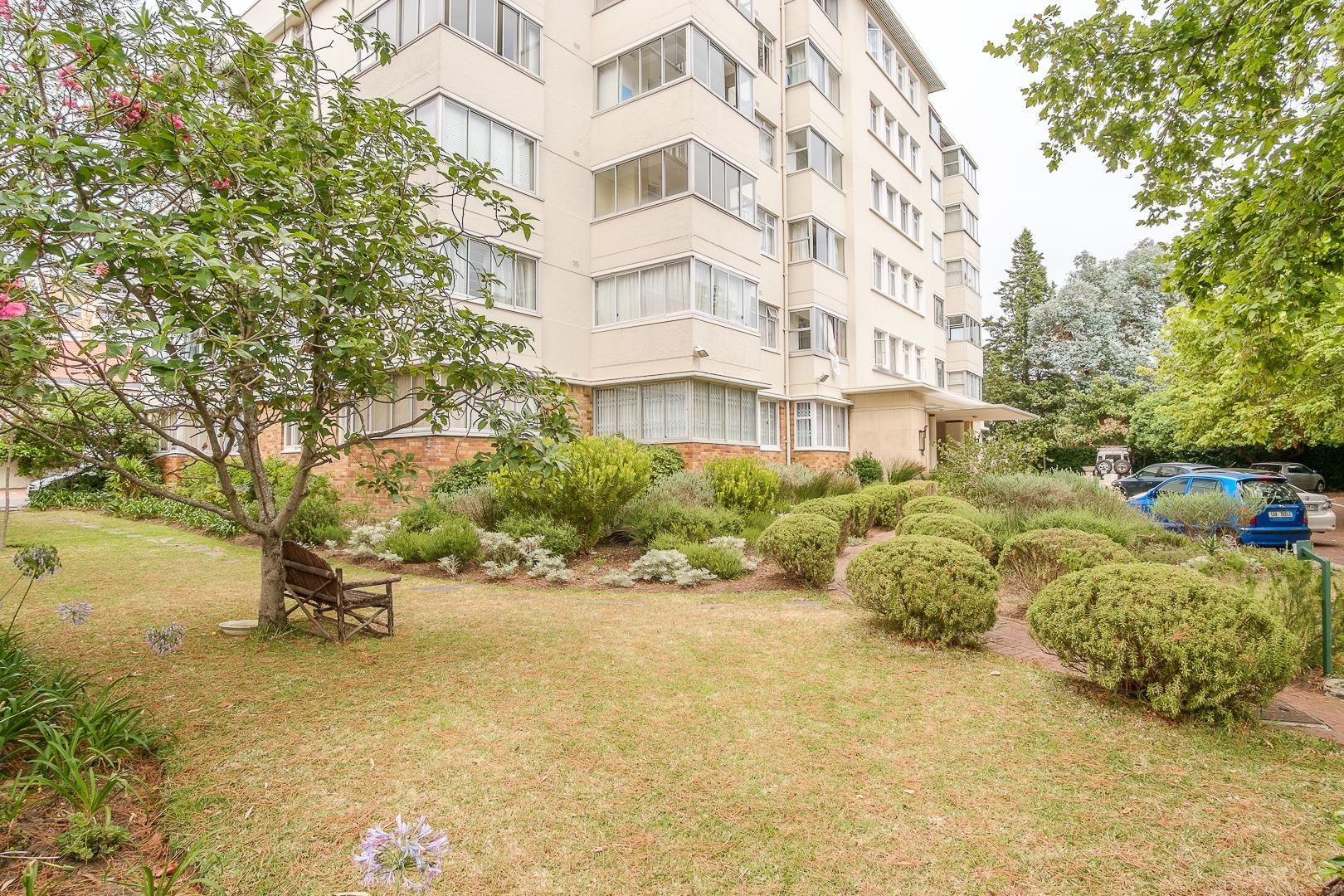 Kenilworth Upper Property Apartments / flats for sale in Kenilworth