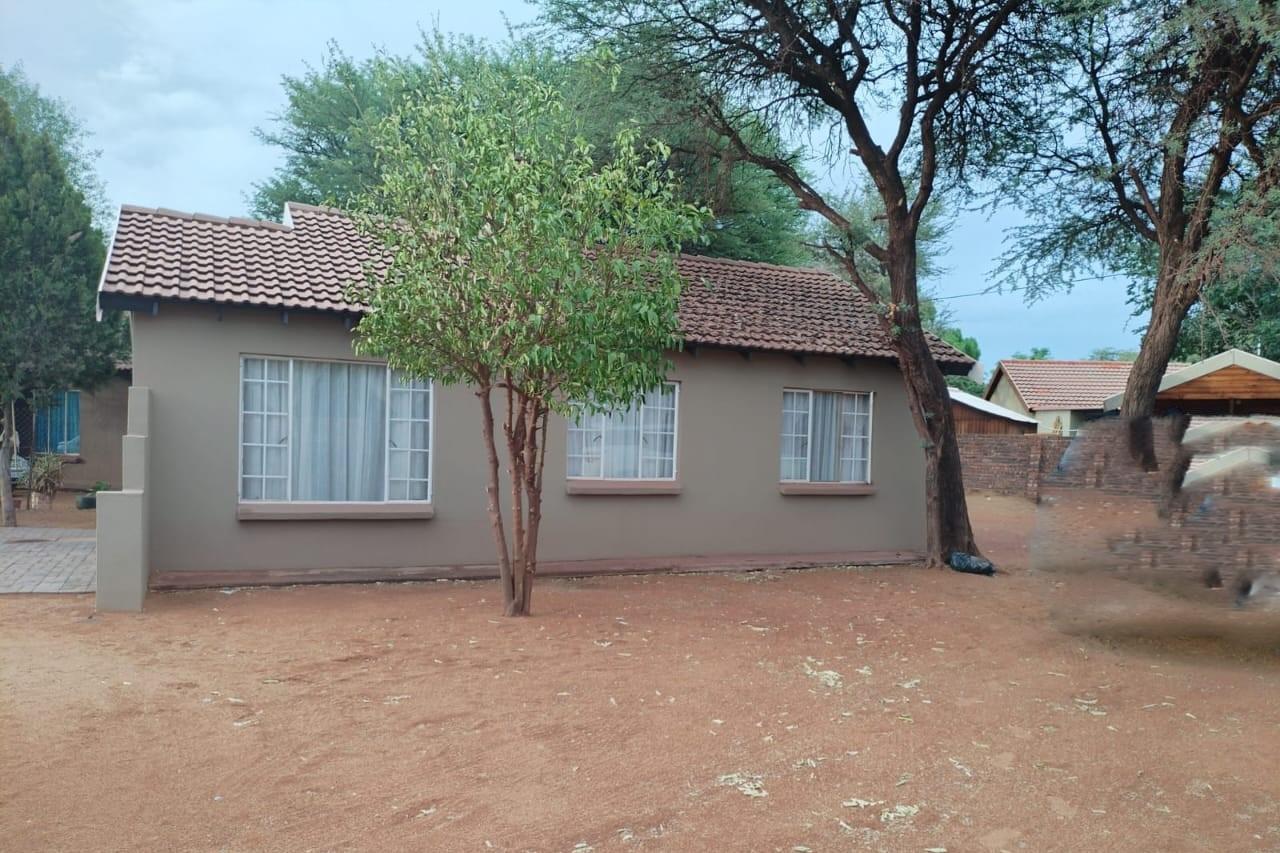 3 Bedroom House to rent in Kathu P24113818699