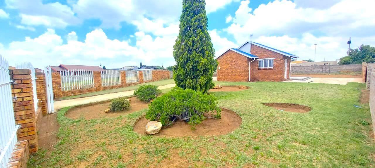 Geluksdal Ext 1 Property Property and houses for sale in Geluksdal