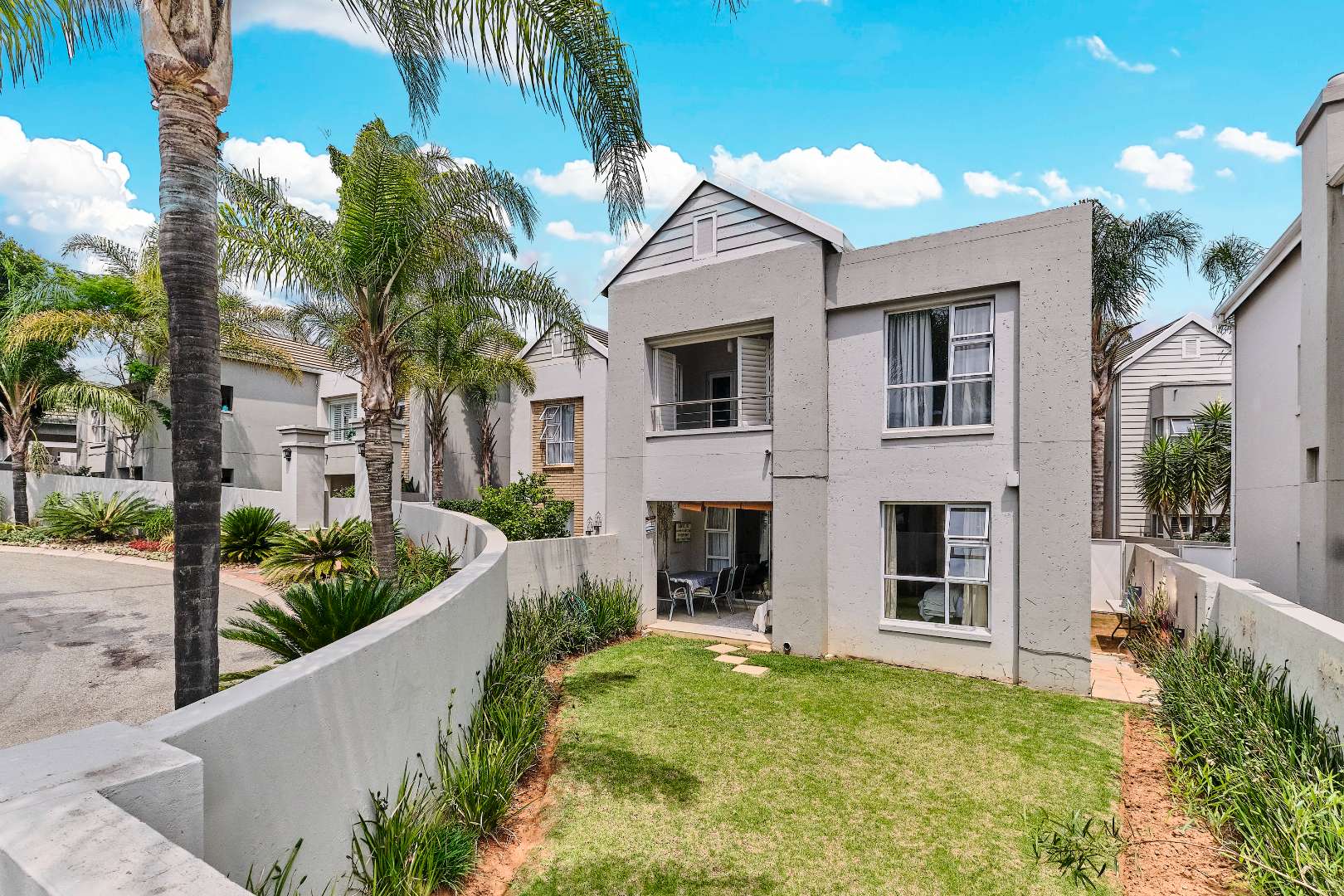 Eagle Canyon Golf Estate Property Apartments / flats for sale in