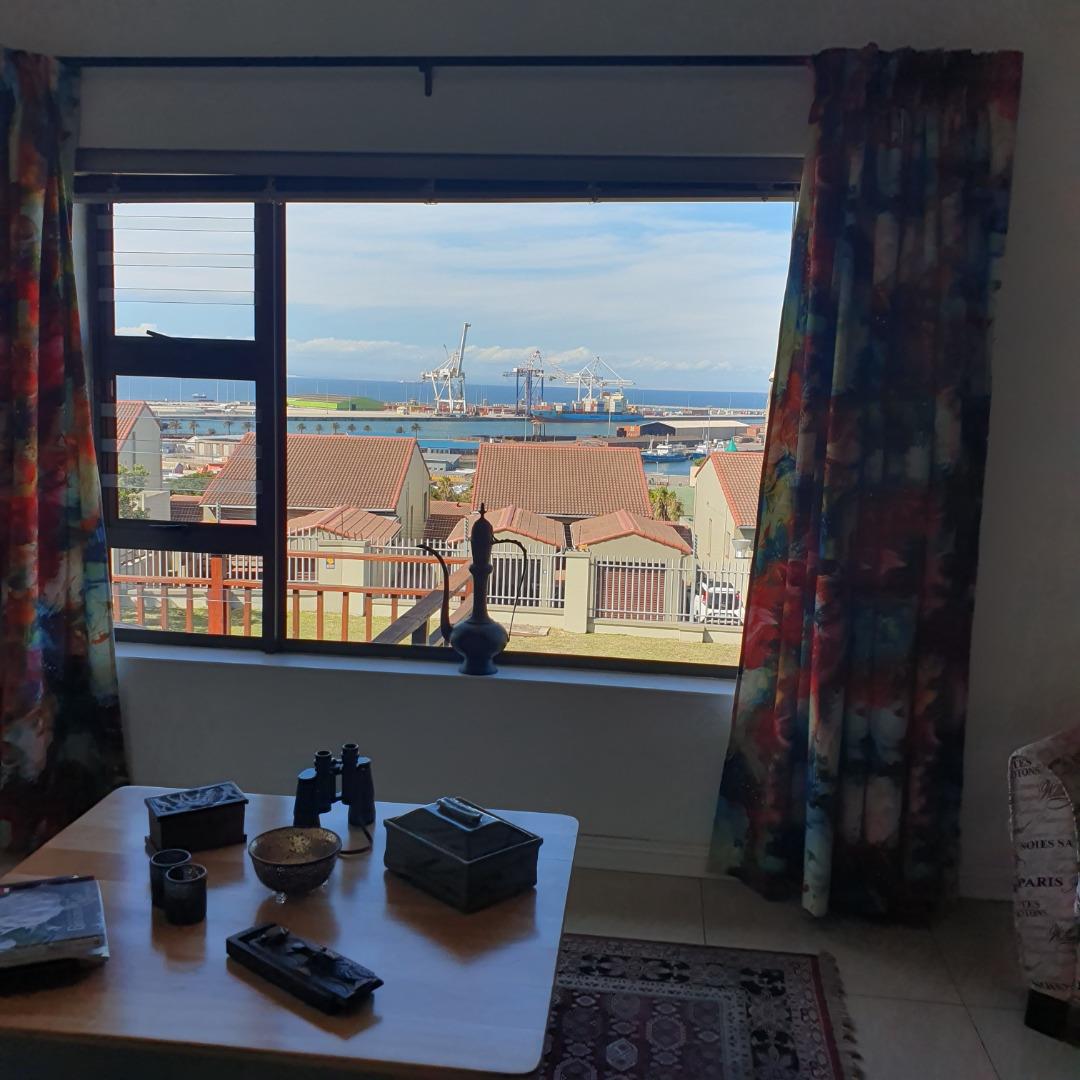 South End, Port Elizabeth Property Townhouses to rent in South End