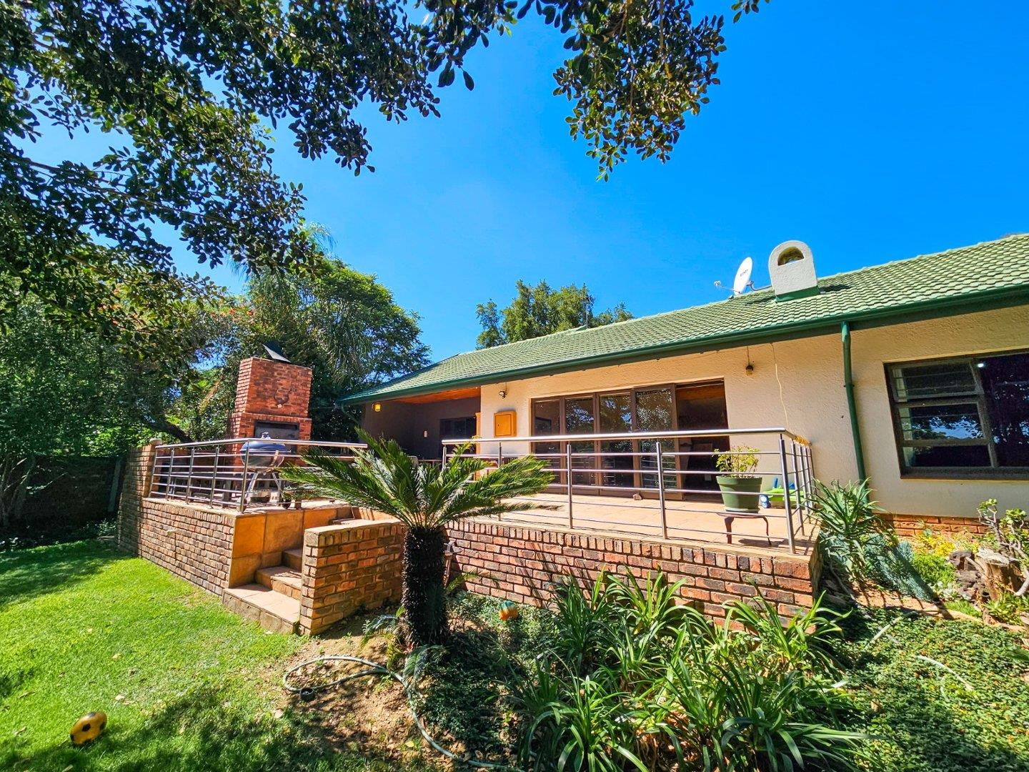 Constantia Park Property Property and houses for sale in Constantia