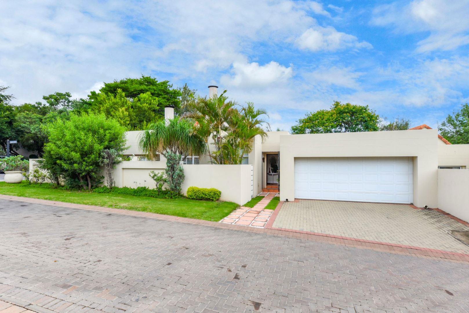 3 Bedroom House for sale in Cedar Lakes P24113824431