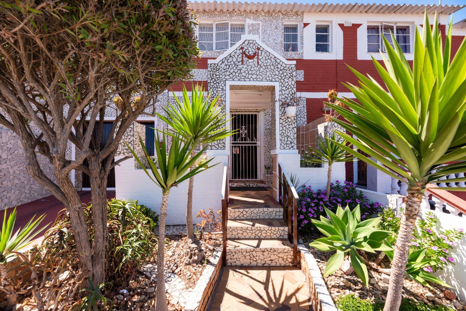 2 Bedroom House for sale in Ocean View P24113824574