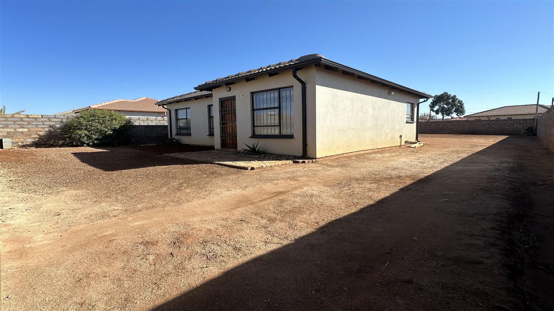 Lufhereng Property Property and houses for sale in Lufhereng