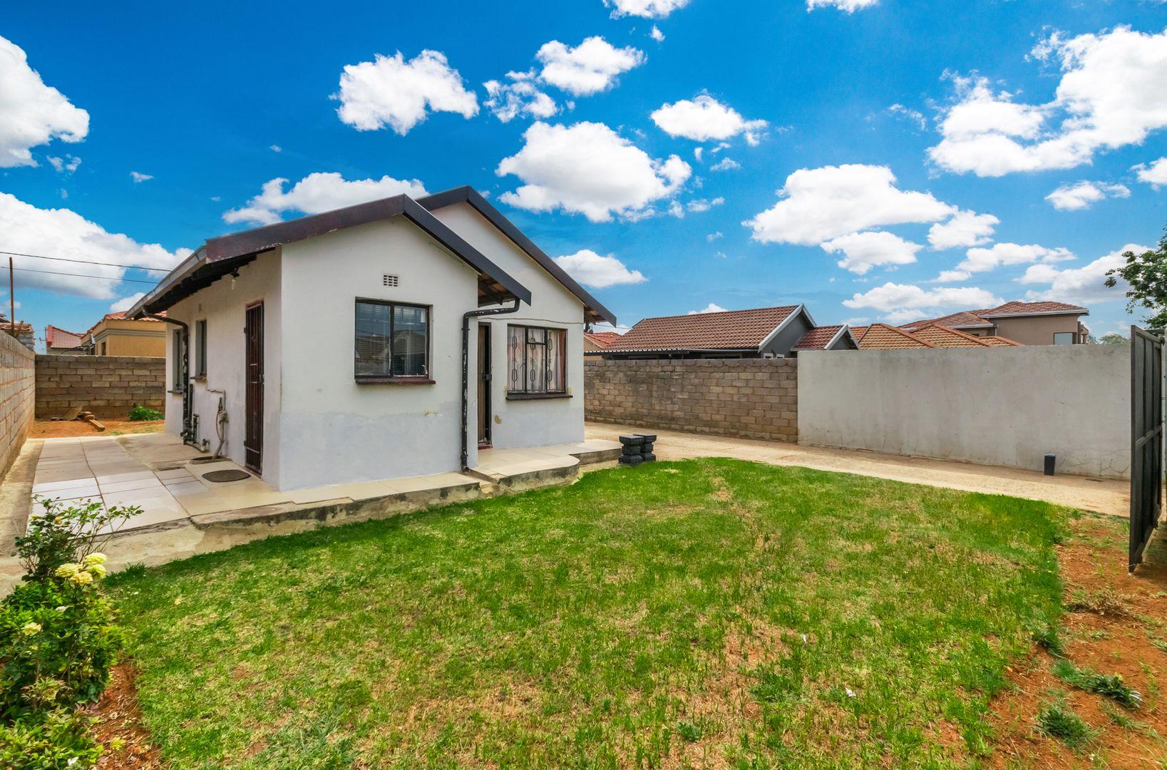 Property and houses for sale in Soweto Soweto Property Property24