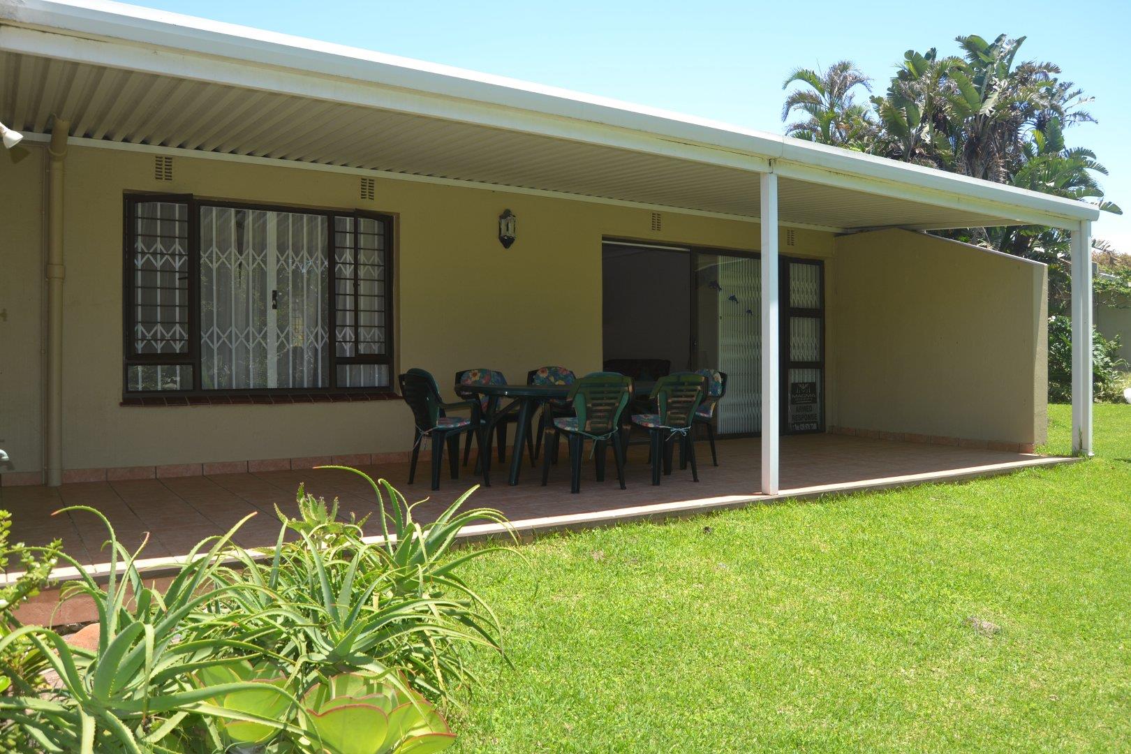2 Bedroom Townhouse for sale in Scottburgh South P24113829265