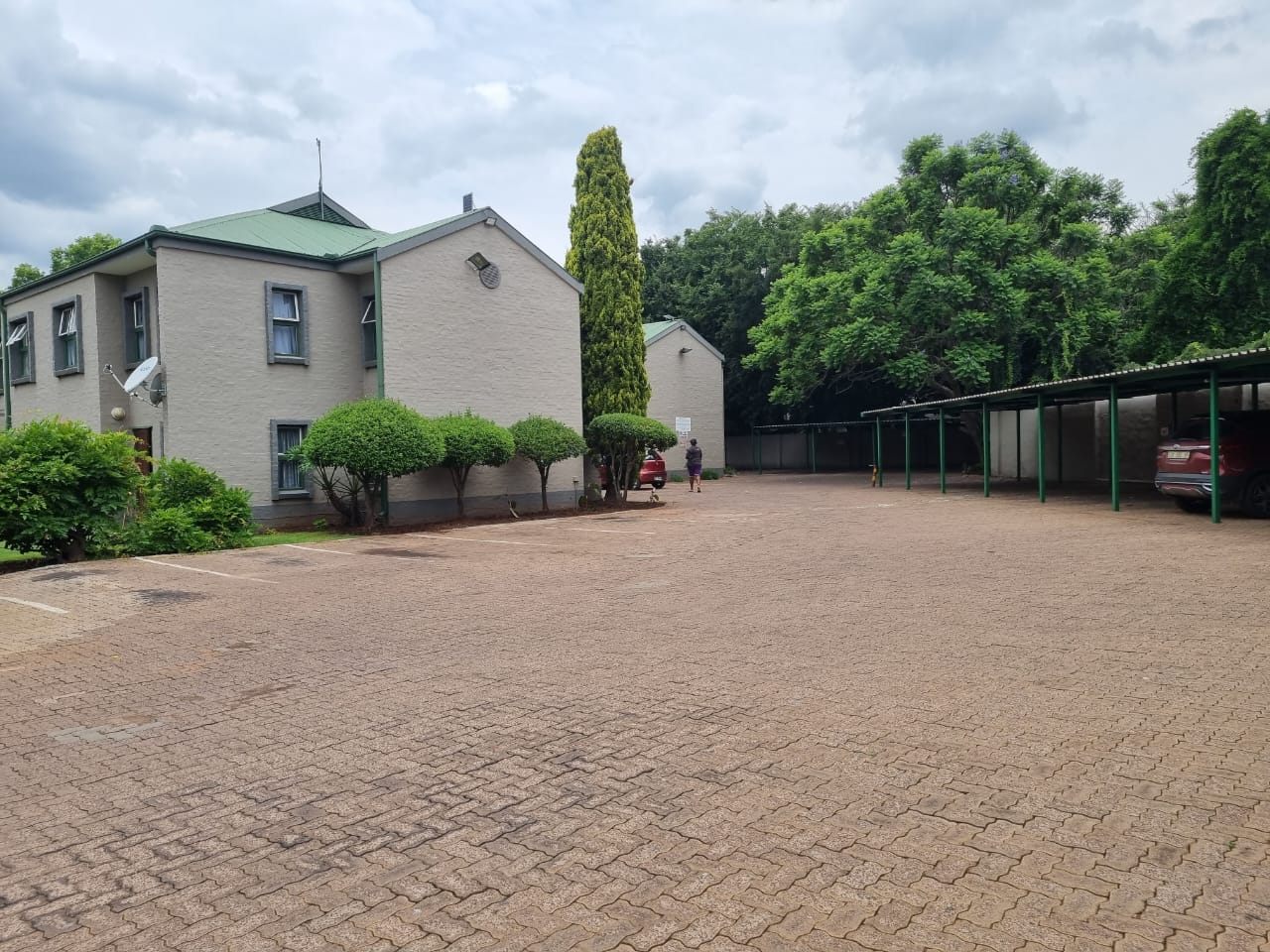 2 Bedroom Townhouse for sale in Middelburg Central P24113830529