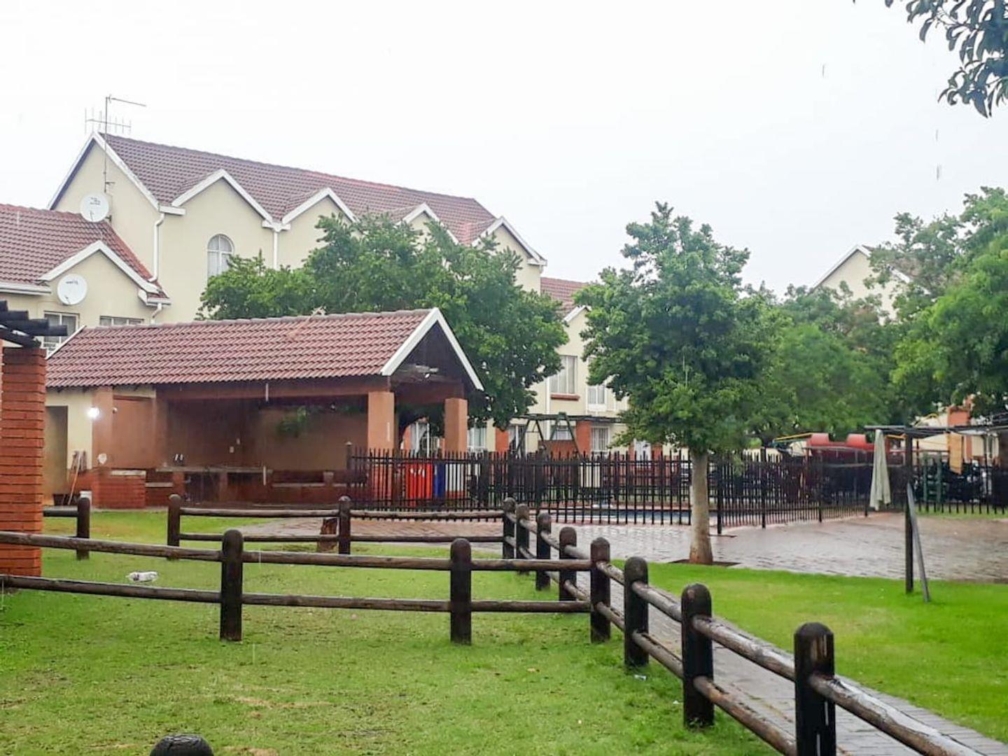 2 Bedroom Apartment / flat for sale in The Orchards P24113833393