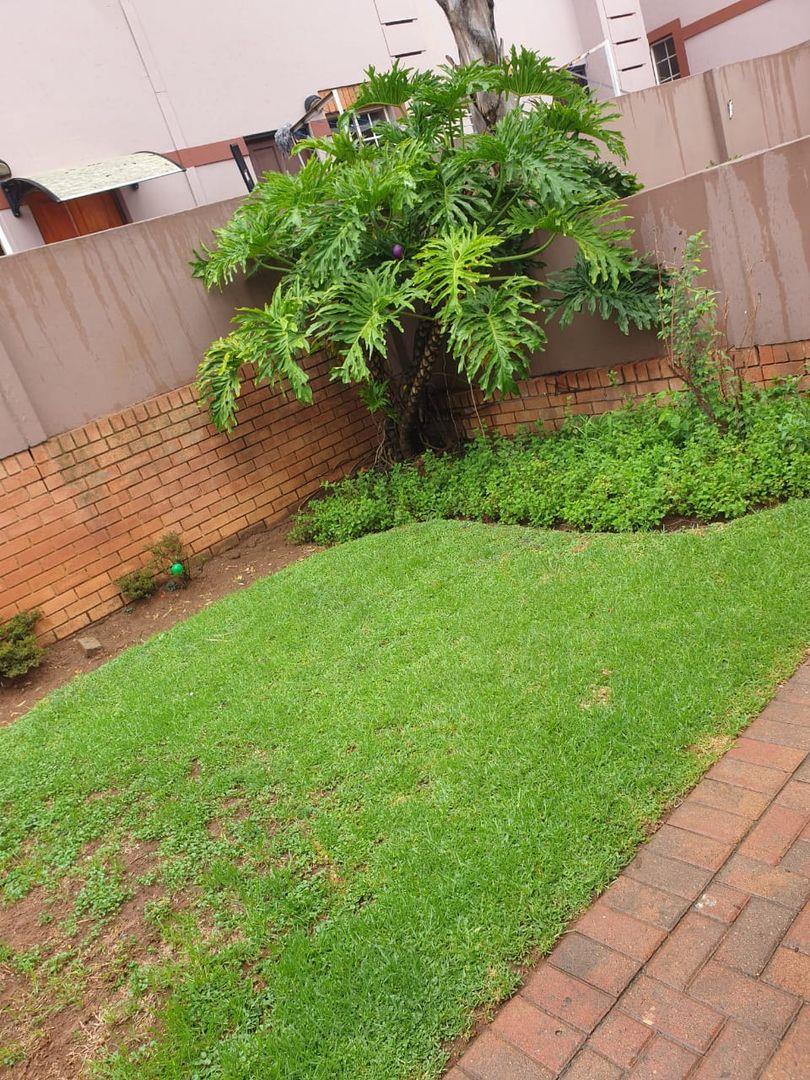 East Rand Property Townhouse to rent in East Rand