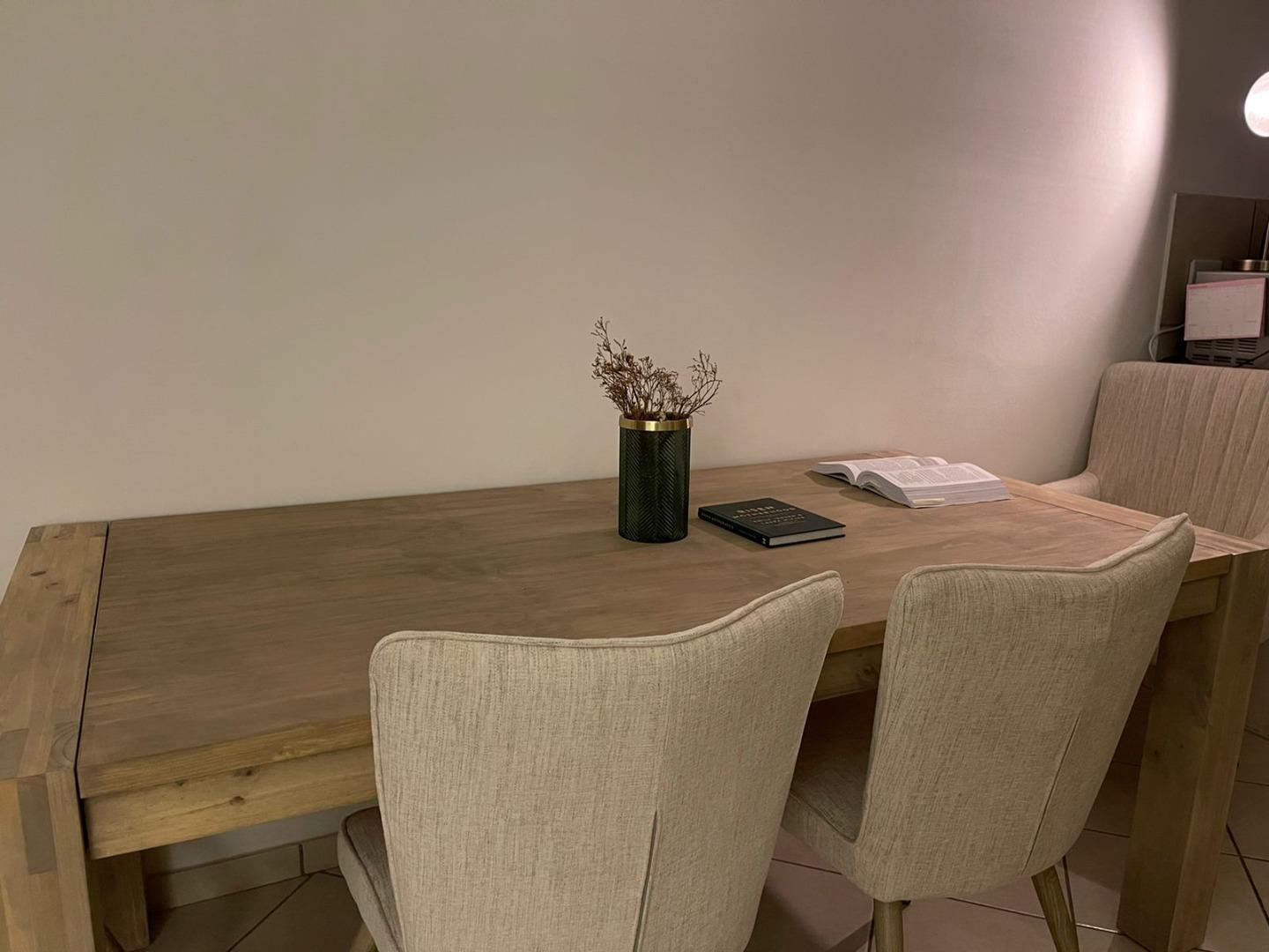 2 Bedroom Apartment / flat for sale in Woodhurst 100 Woodhurst Drive