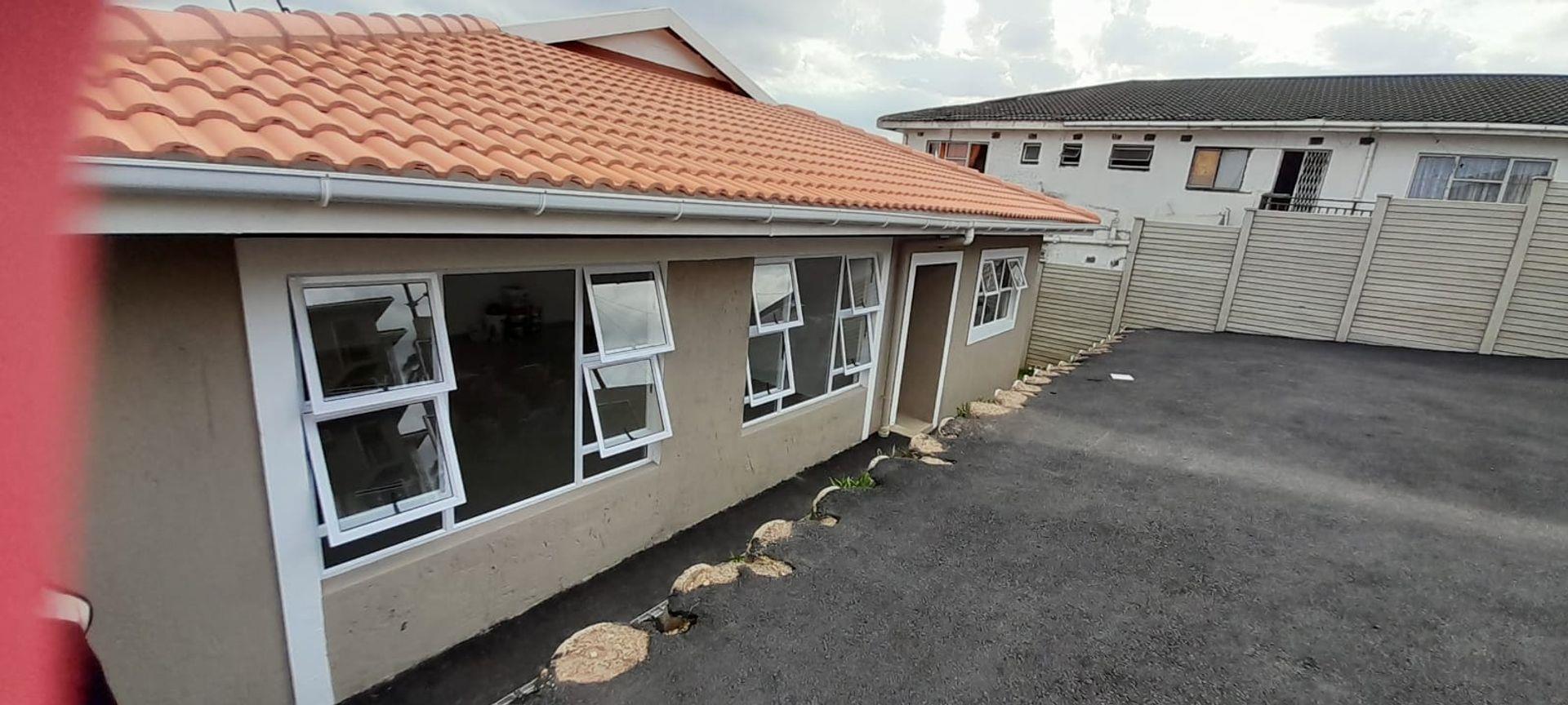 Malvern, Queensburgh Property Property and houses for sale in Malvern