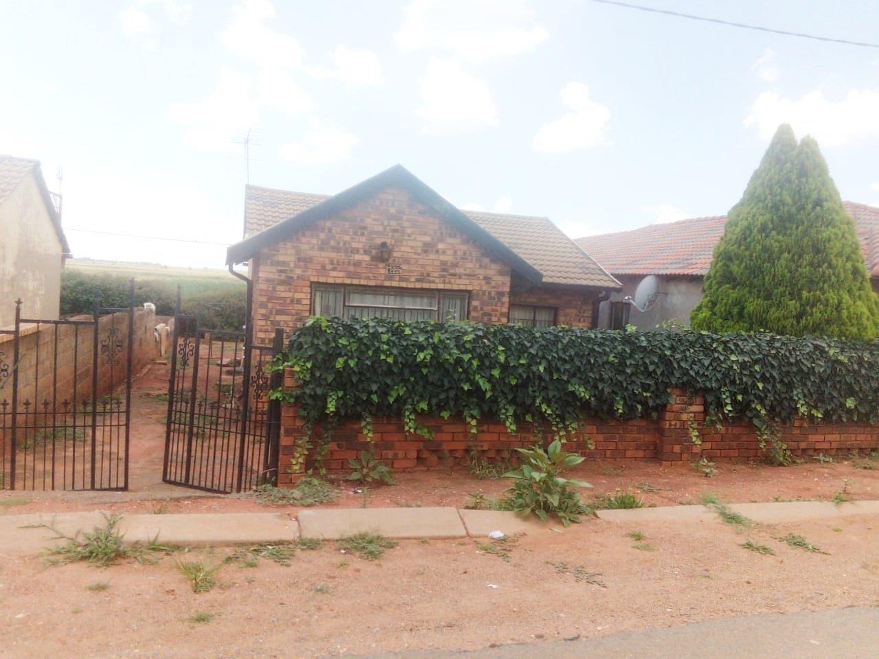 Orange Farm Property Property and houses for sale in Orange Farm