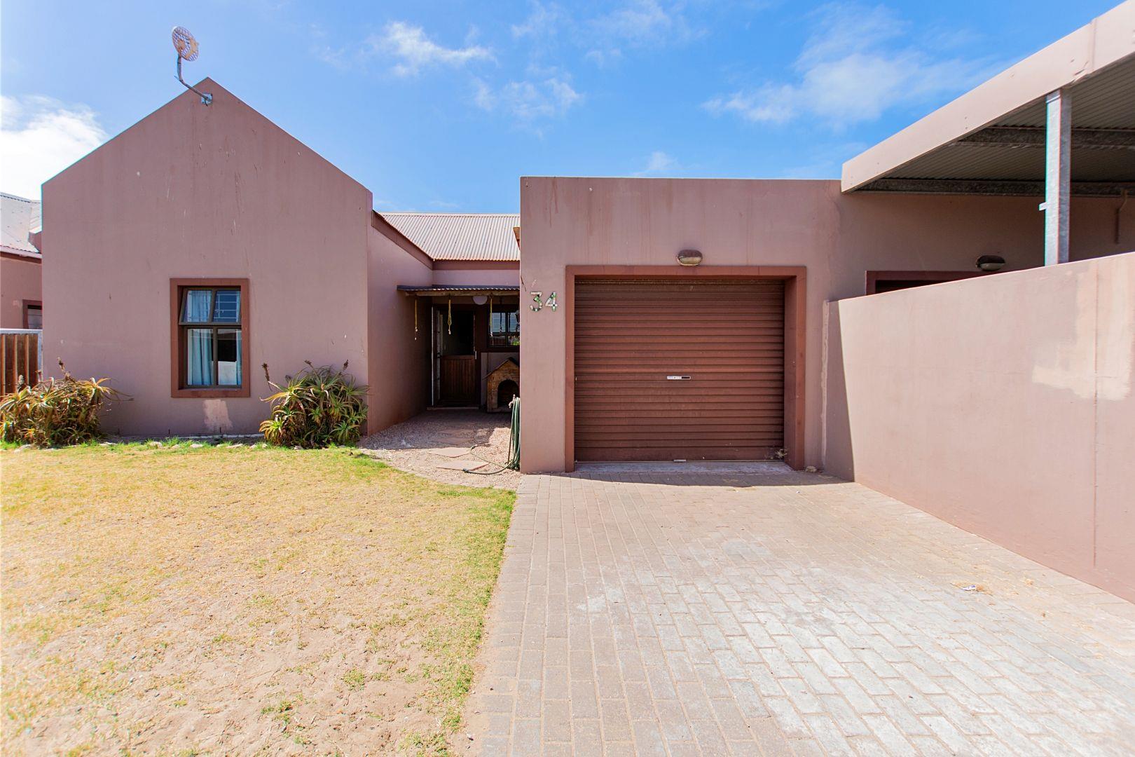 2 Bedroom House for sale in Bluewater Bay Blue Tides, 34 Brian Barry