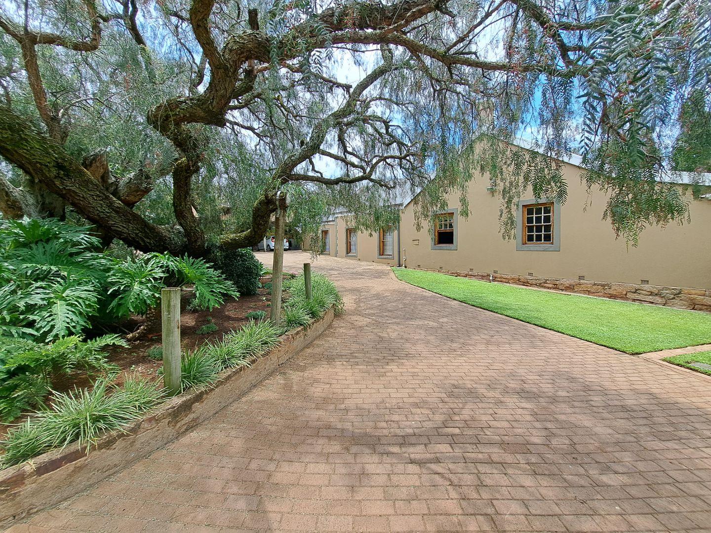 4 Bedroom House for sale in Heidelberg Central P24113841532