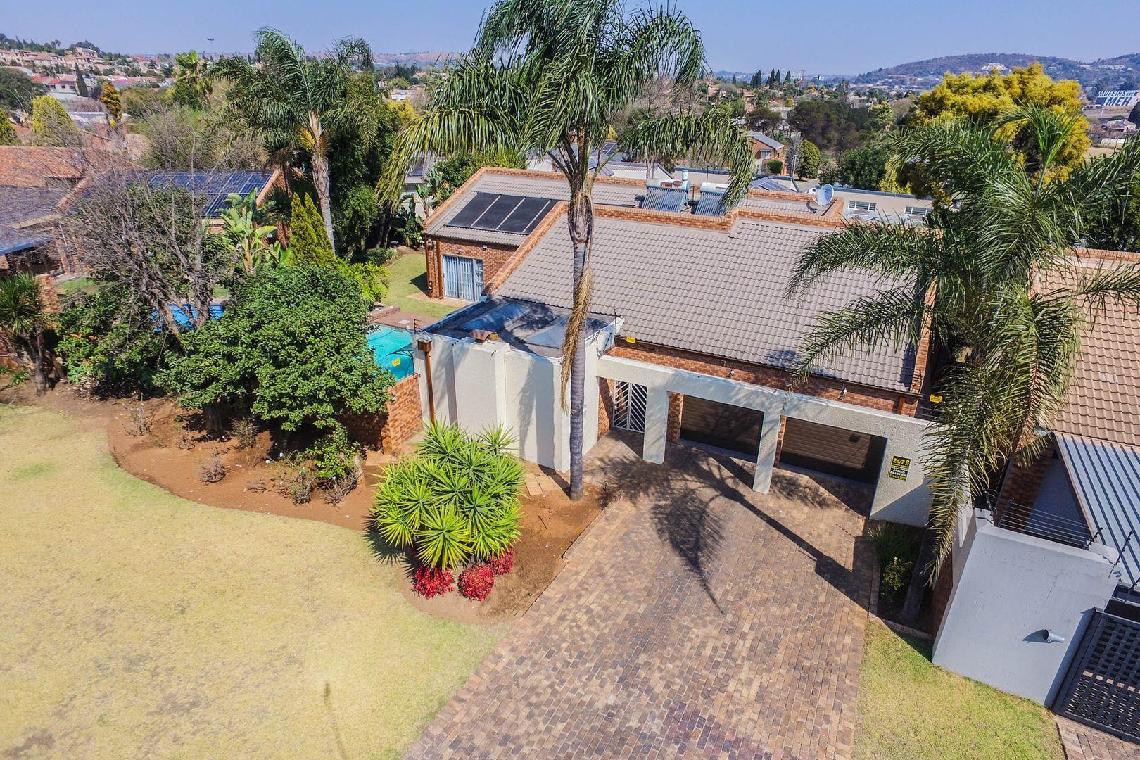 3 Bedroom House for sale in Dowerglen Ext 3 P24114070626