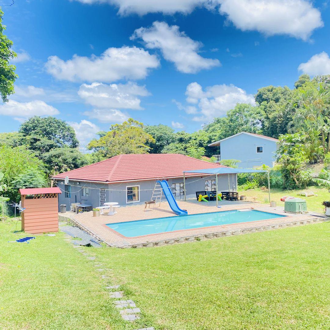 10 Bedroom House for sale in Berea West P24113842002