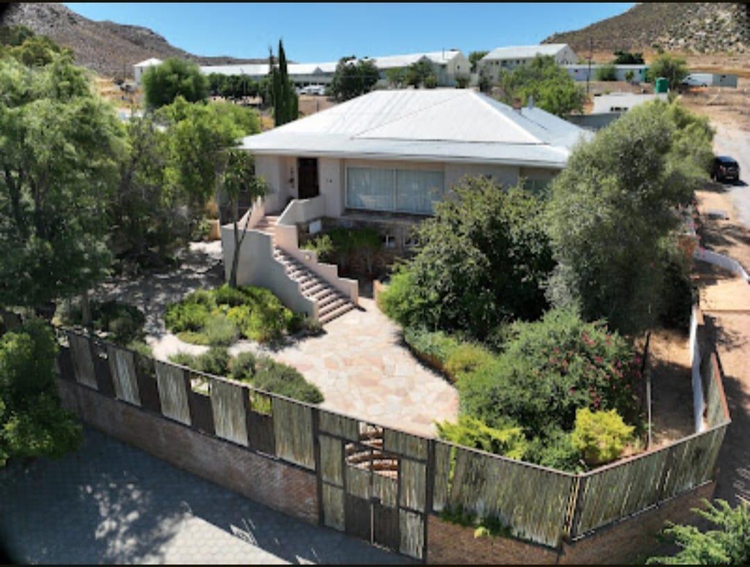 5 Bedroom House for sale in Springbok 10 King Street P24112346158