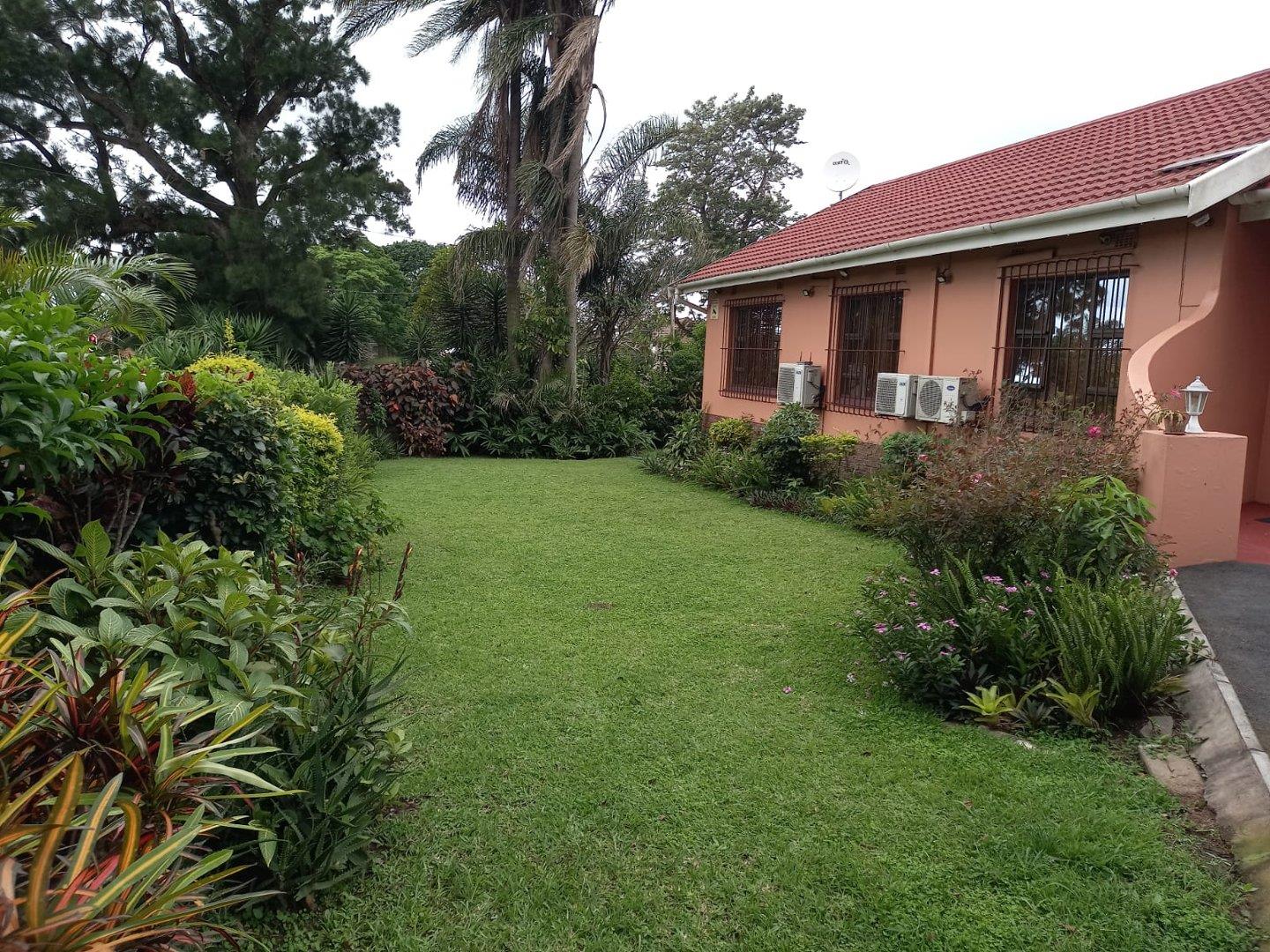 4 Bedroom House for sale in Northdene P24113843344