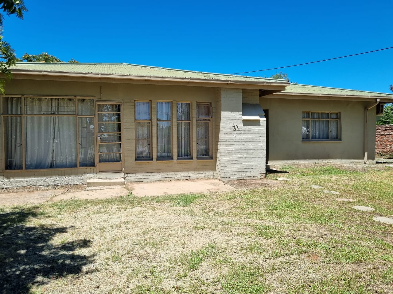 3 Bedroom House for sale in Noordhoek P24113845753