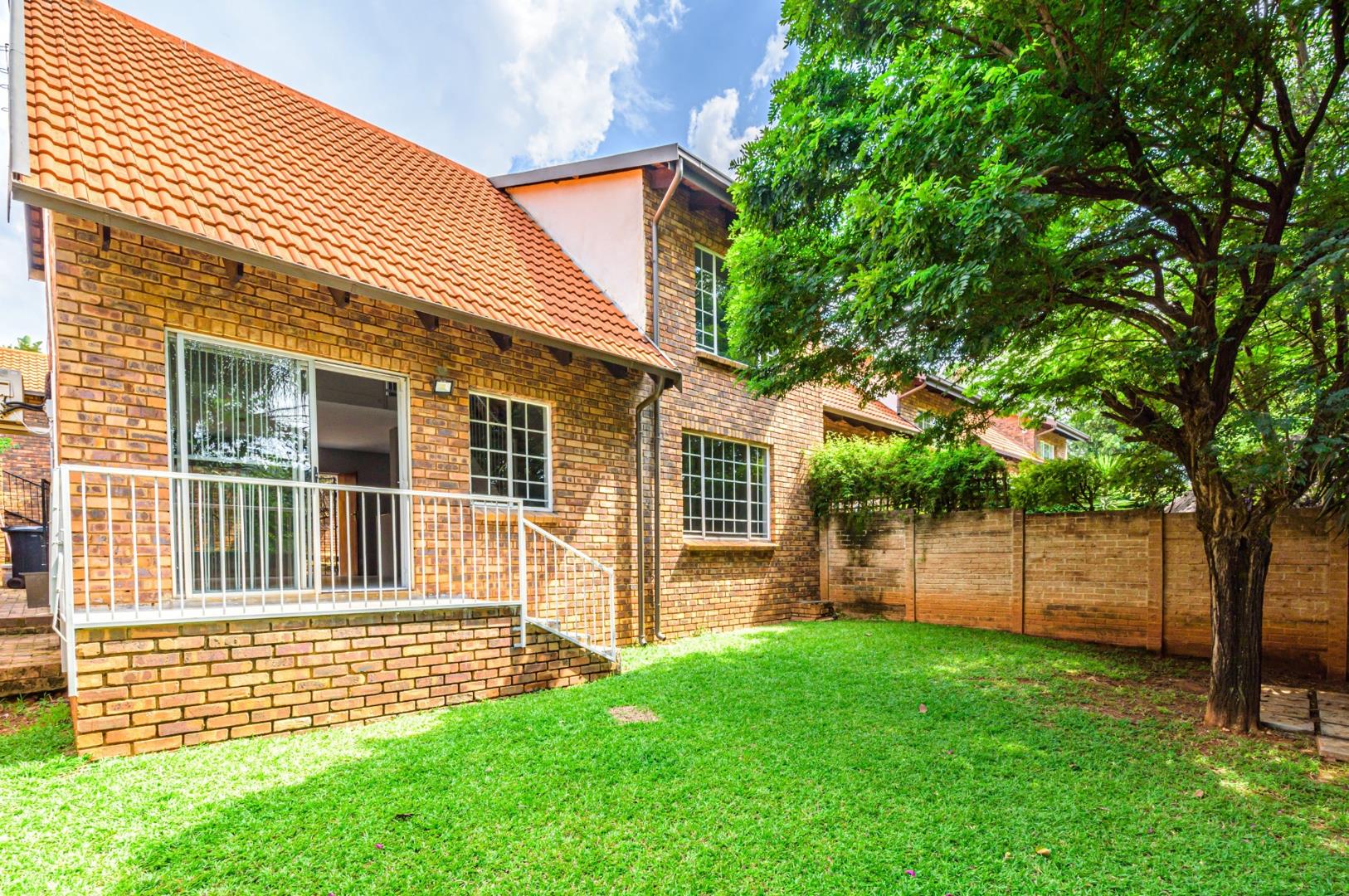 Pretoria East Property Townhouse to rent in Pretoria East