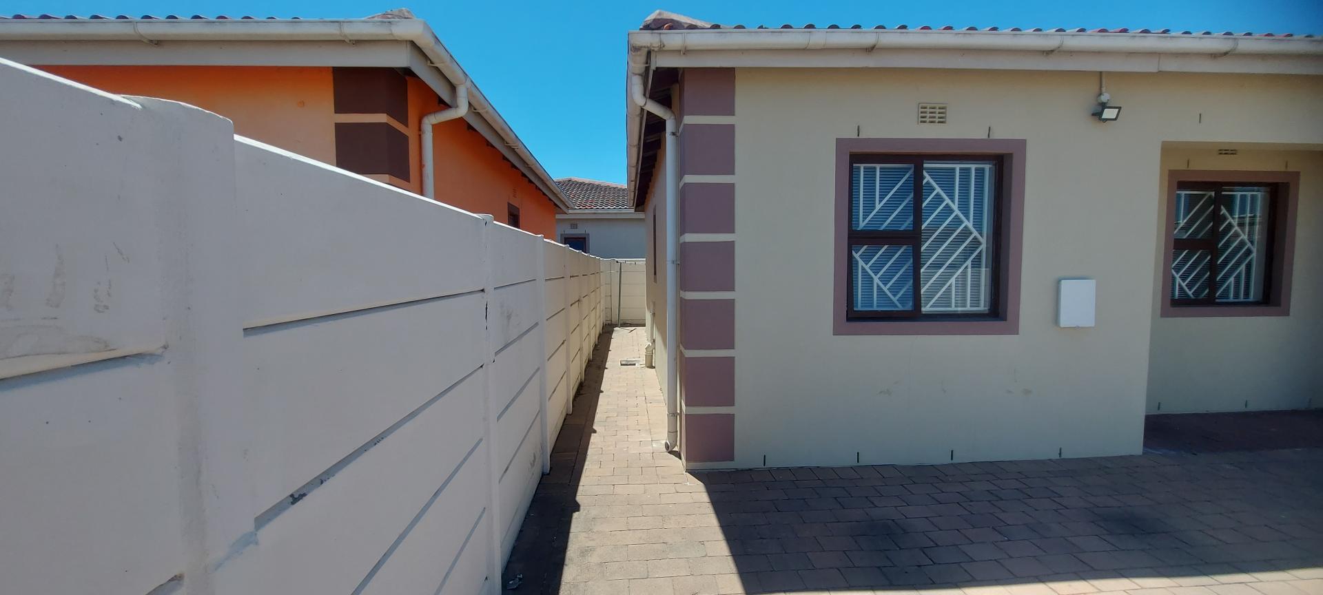 Cape Flats Property Houses to rent in Cape Flats