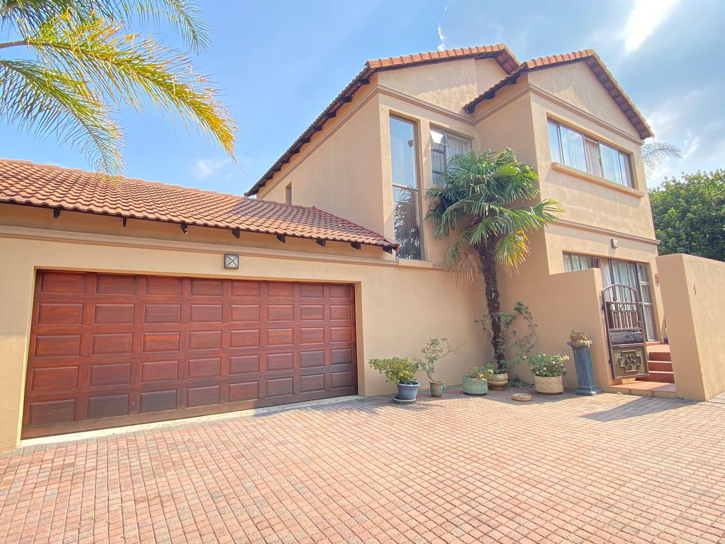 Xanadu Nature Estate Property Townhouses for sale in Xanadu Nature