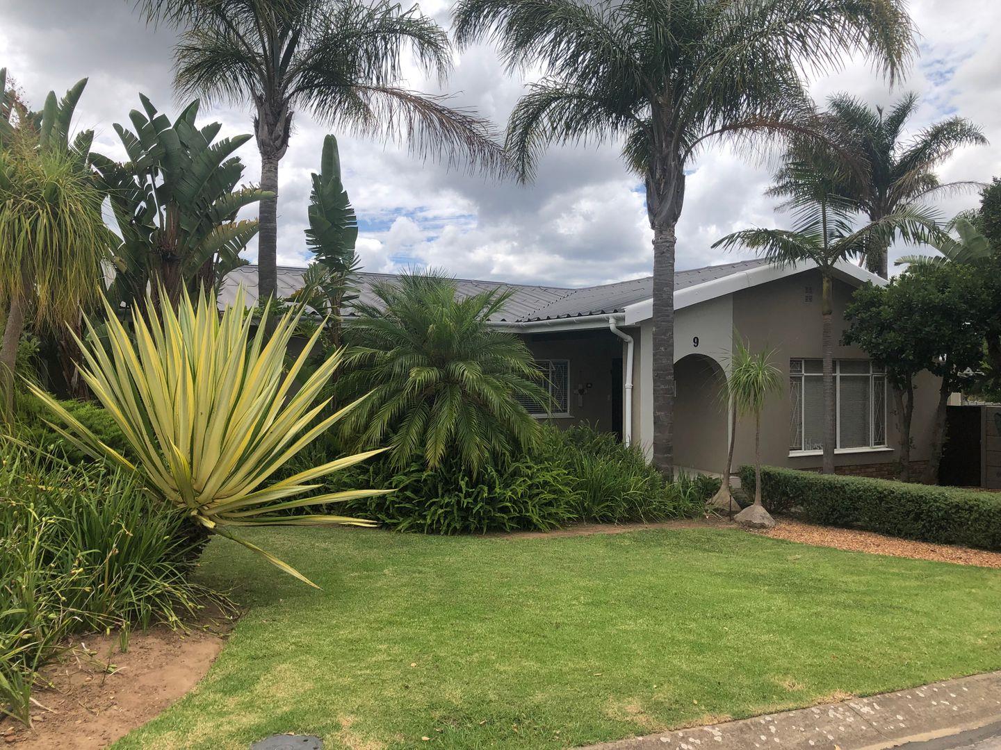 5 Bedroom House for sale in Riversdale P24113854033