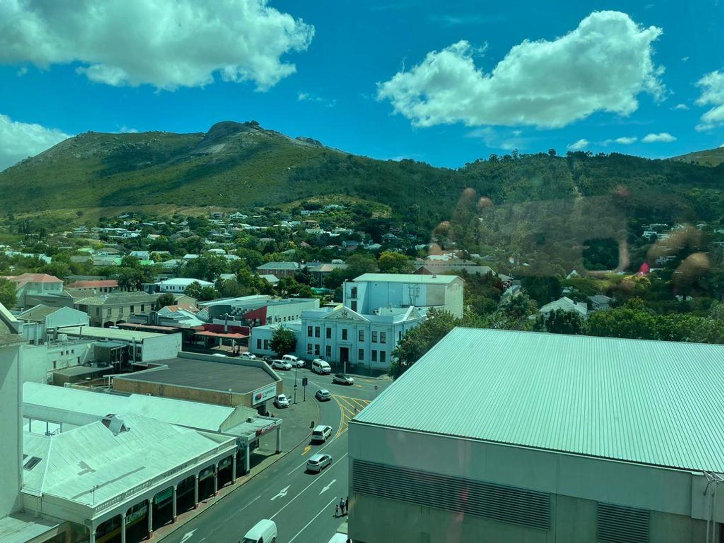 1 Bedroom Apartment / flat for sale in Paarl Central P24114160196